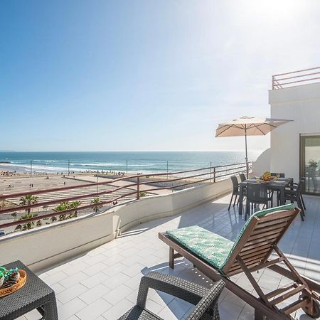 Costa Beach Apartment By The Portuguese Butler Costa de Caparica Kültér fotó