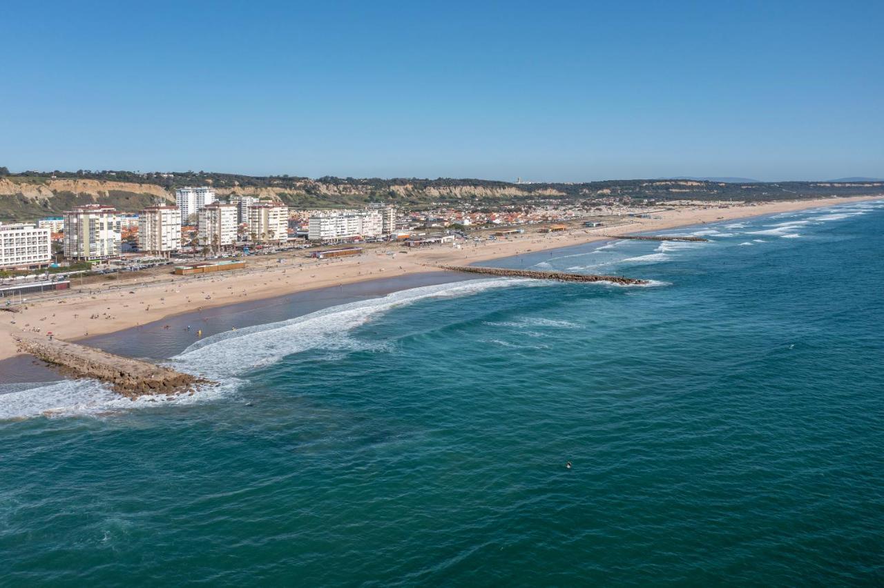 Costa Beach Apartment By The Portuguese Butler Costa de Caparica Kültér fotó