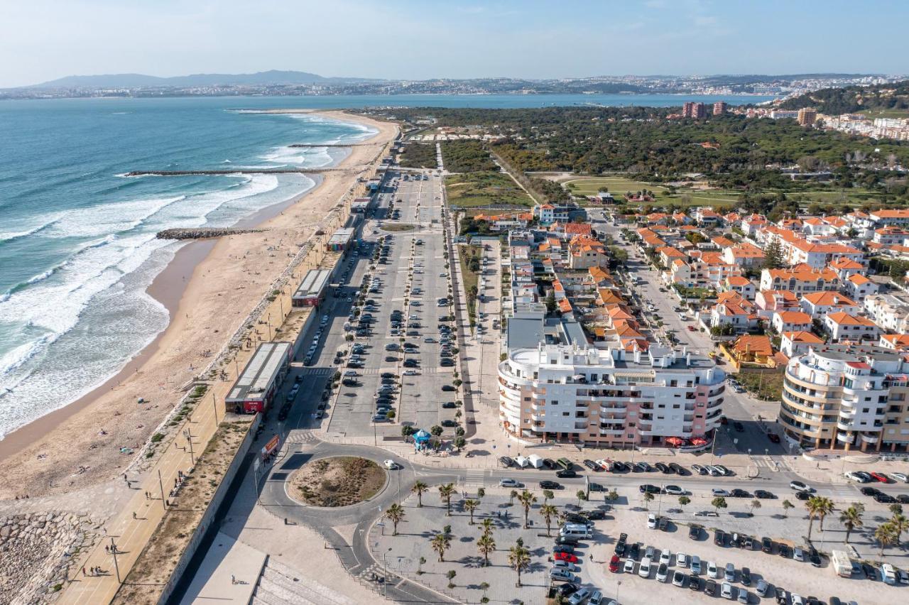Costa Beach Apartment By The Portuguese Butler Costa de Caparica Kültér fotó